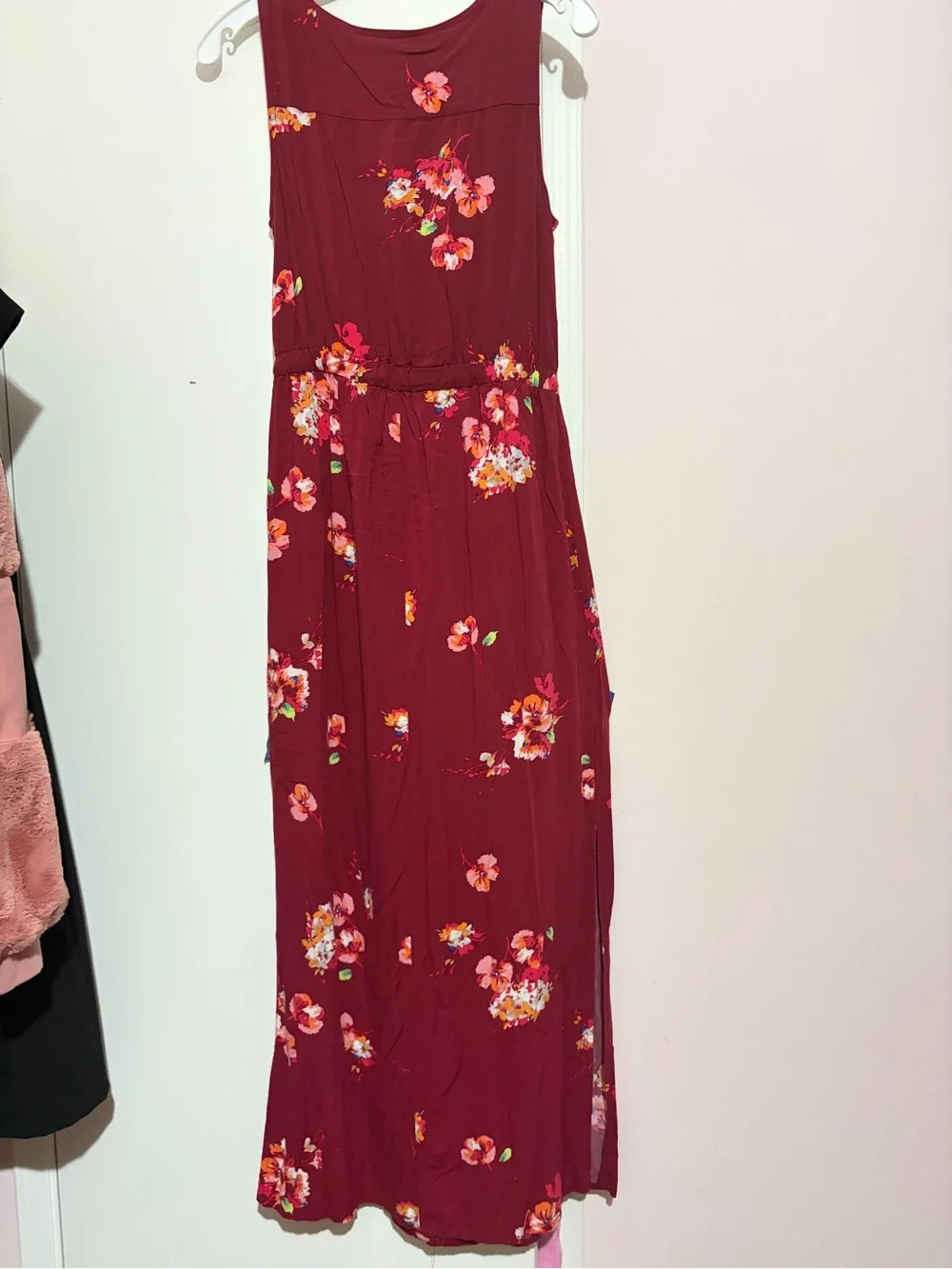 Apt. 9 Burgundy Floral V-Neck Sleeveless Maxi Dress - Picture 8 of 13